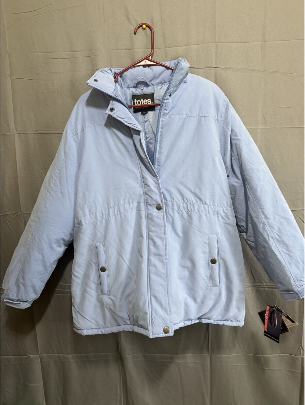 Totes Women’s Medium Light Blue Water Resistant Puffer Winter Coat Jacket NWT